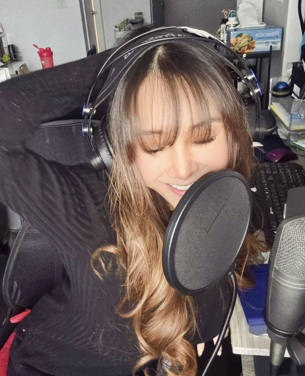 10 Years After Sex-For-Money Scandal, G.Na Returns to Music