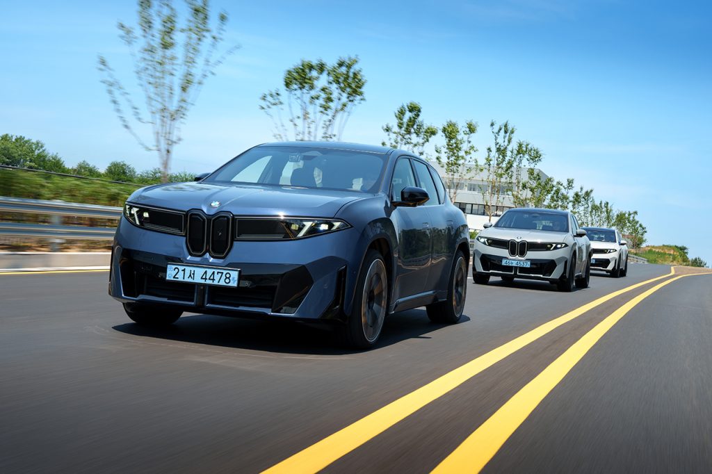 BMW iX3 Previews Neue Klasse Electric Future