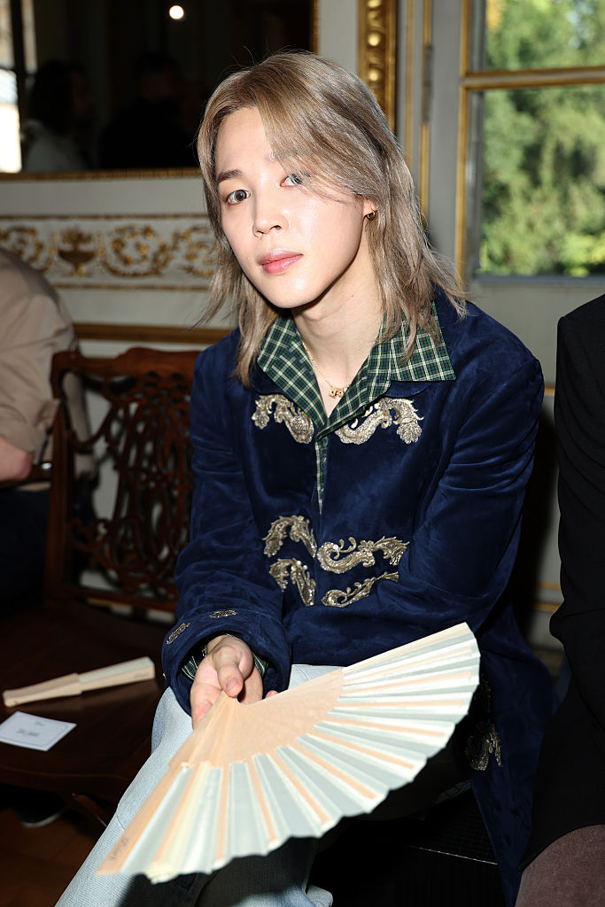 K-pop Stars Dominate Paris Fashion Week