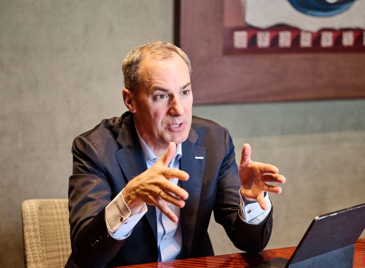 Korea's AI Advantage: Factory Data, States Siemens Top Executive