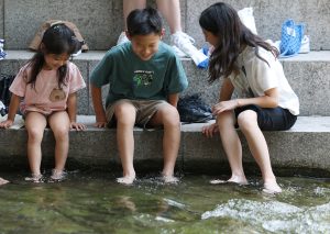 S. Korea Foreign Tourist Spending Hits Record 2 Trillion Won in May