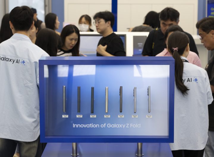 Samsung Welcomes Apple's Most Expensive iPhone Yet