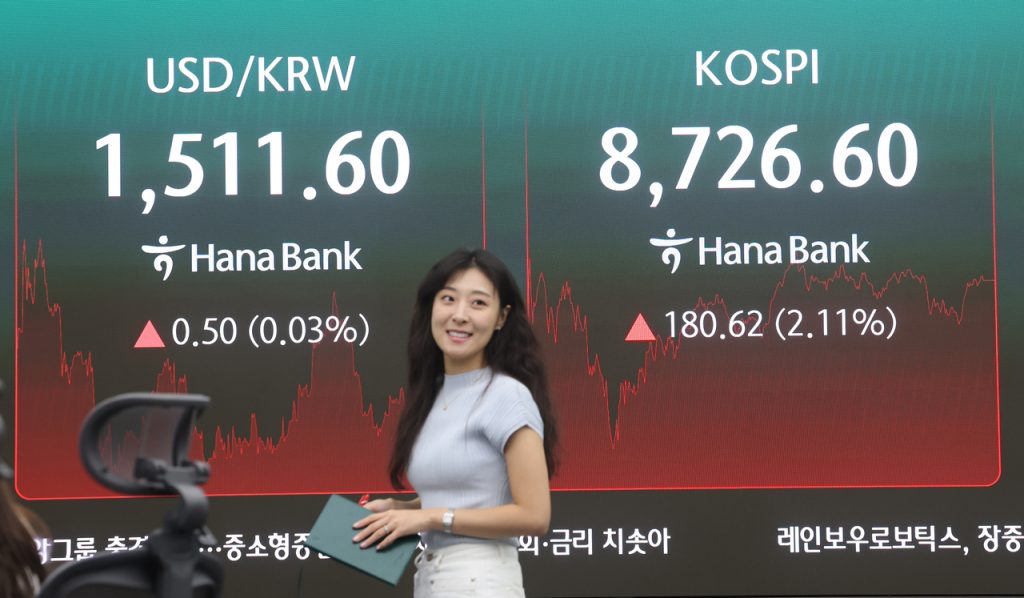 Seoul Stocks Gain 4th Day, Close Above 8,700 on US-Iran Deal Hopes