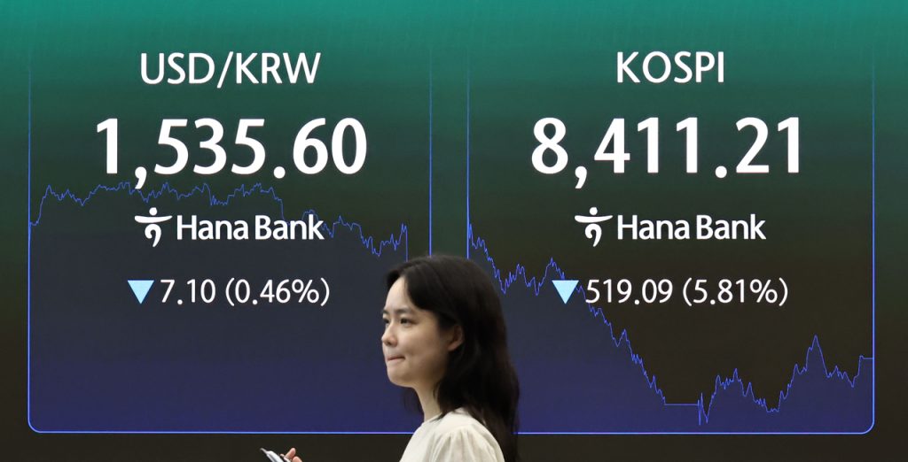 Seoul Stocks Plunge 6% on AI Rally Profit-Taking