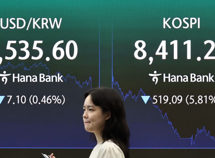 Seoul Stocks Plunge 6% on AI Rally Profit-Taking