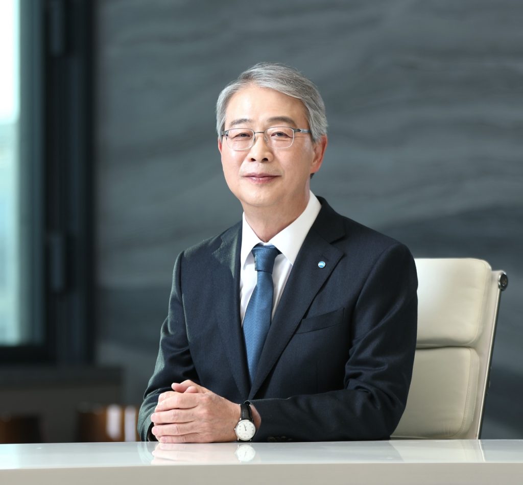 Woori Chief Pitches Japan Taiwan Growth Strategy