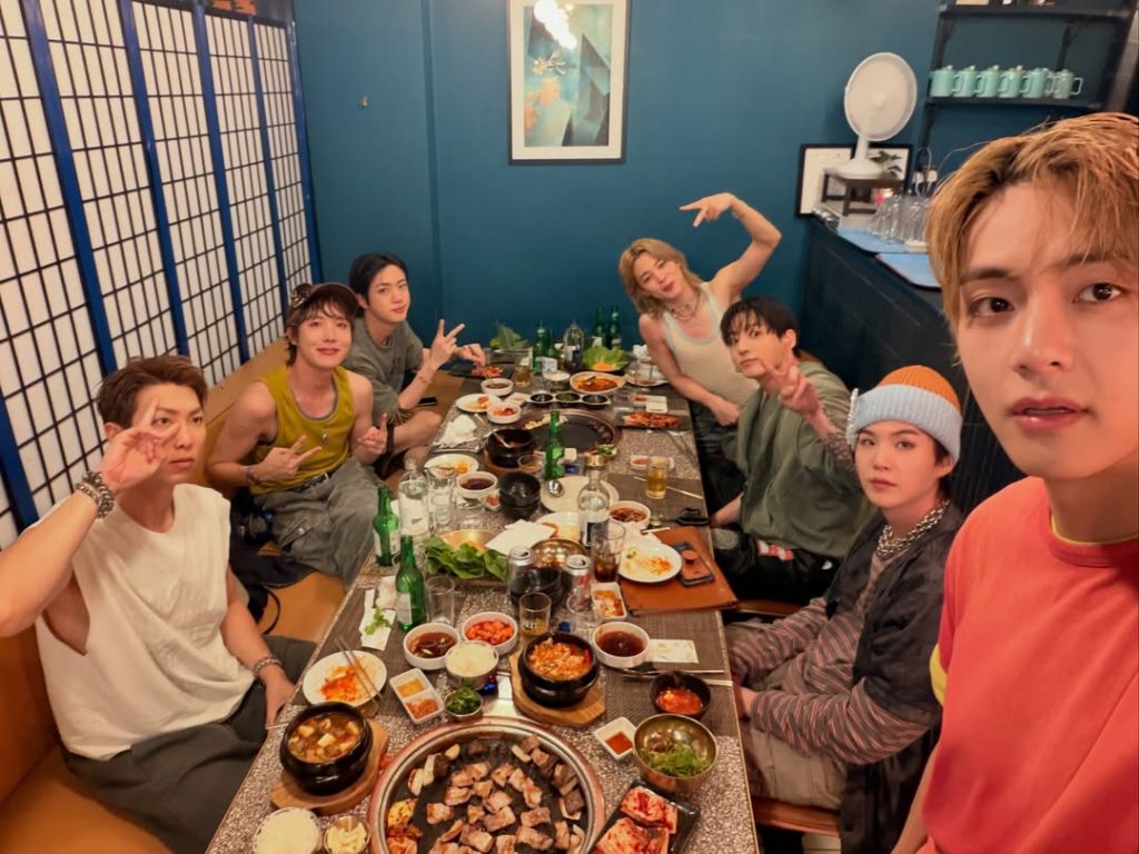 BTS Full Group Samgyeopsal Soju Dinner Photo