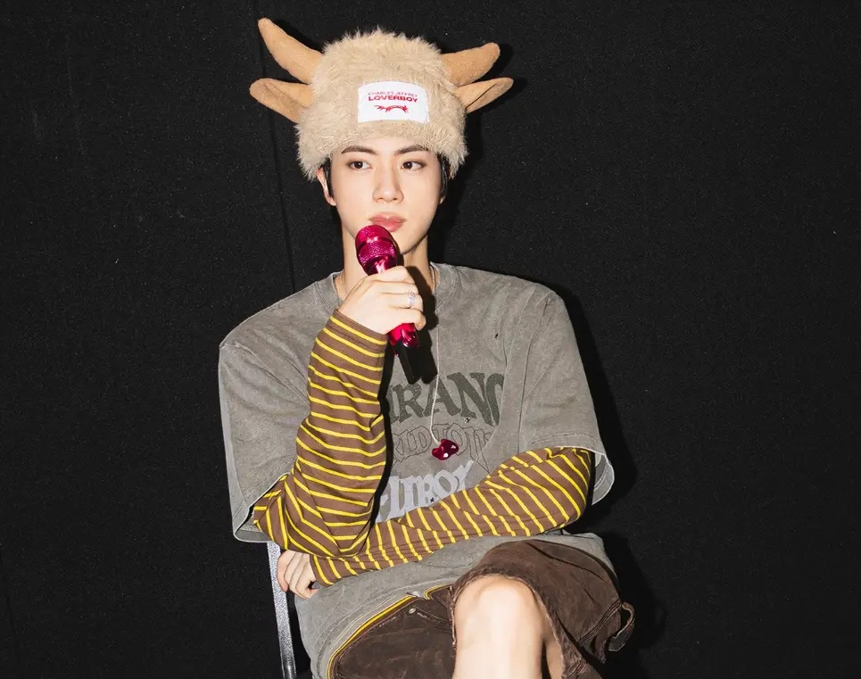 BTS Jin Charms London: 'Silver Voice' Performance