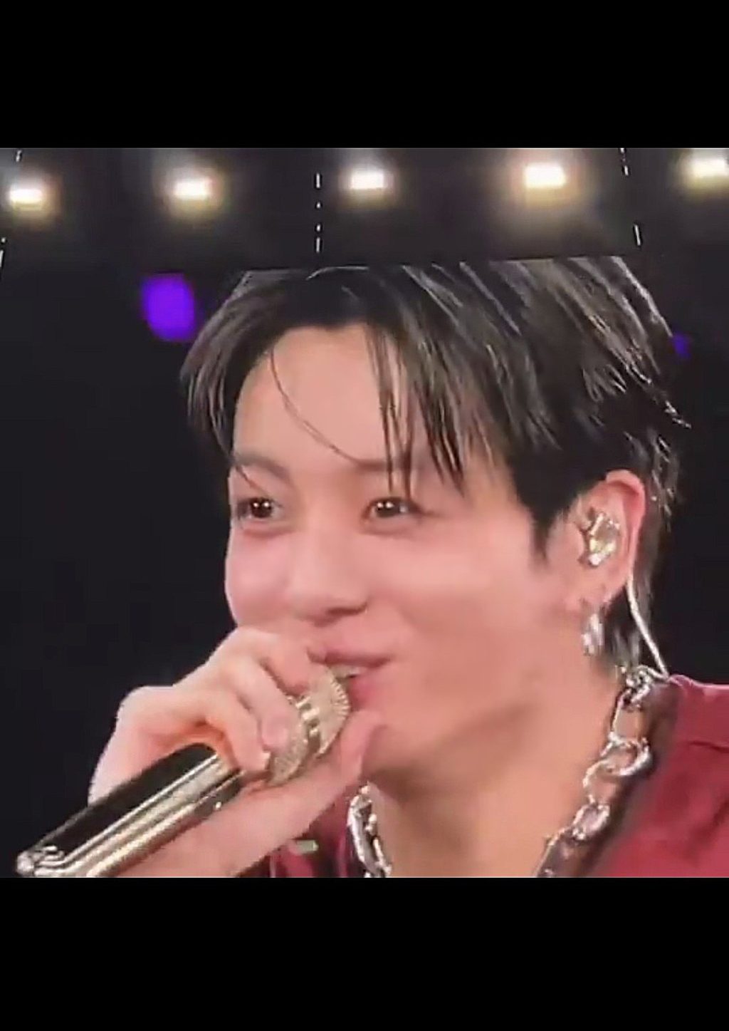 BTS Jungkook Captivates German Fans with 'Gut Genug'