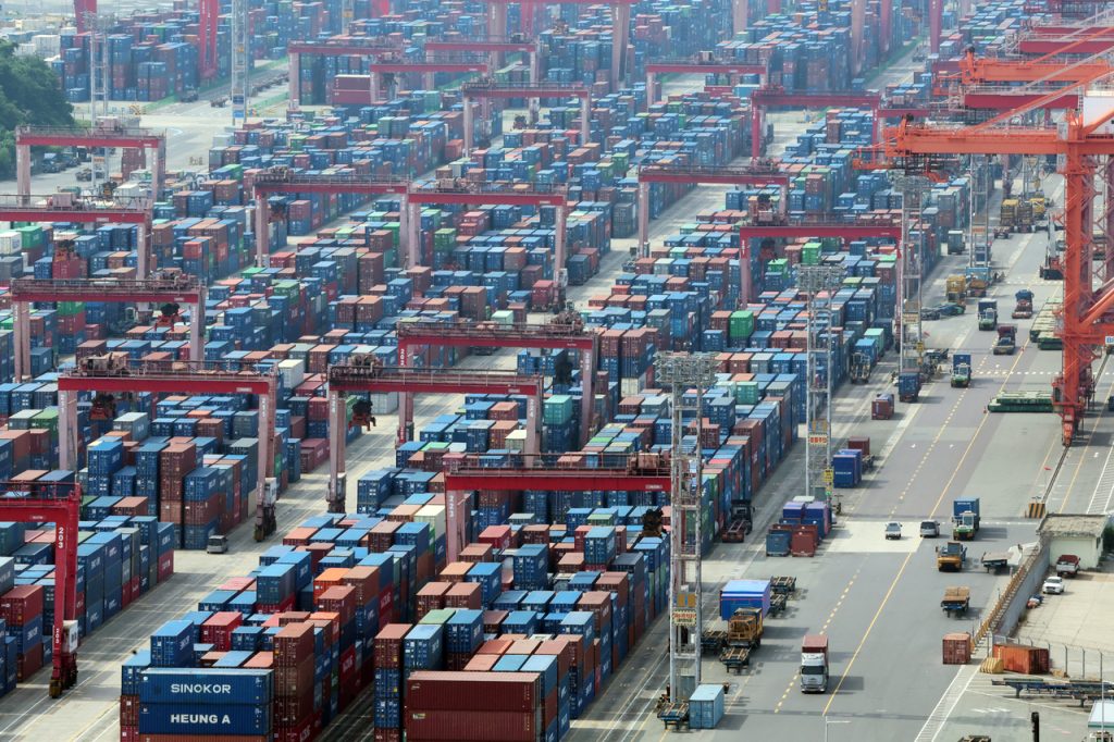 Early July Exports Up 54% on Strong Chip Shipments