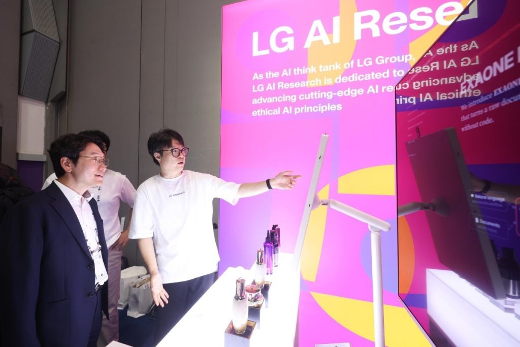 LG Exaone AI: Material Discovery and Client Stock Picking