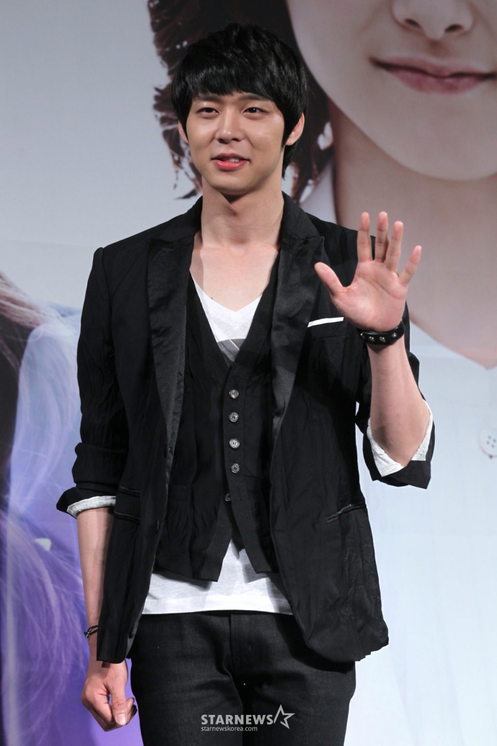 Park Yoochun's Legal & Tax Woes: Former Agency Says "Not Over"