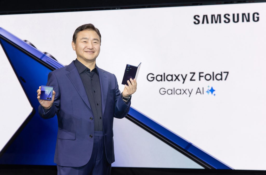 Samsung Unpacked: 5 Things to Watch – AI Glasses & Wider Fold Innovations