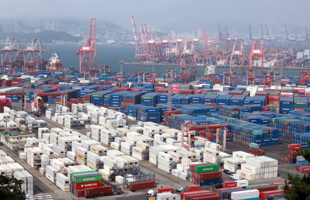 South Korea Utilizes Economic Network to Mitigate Trade Risks
