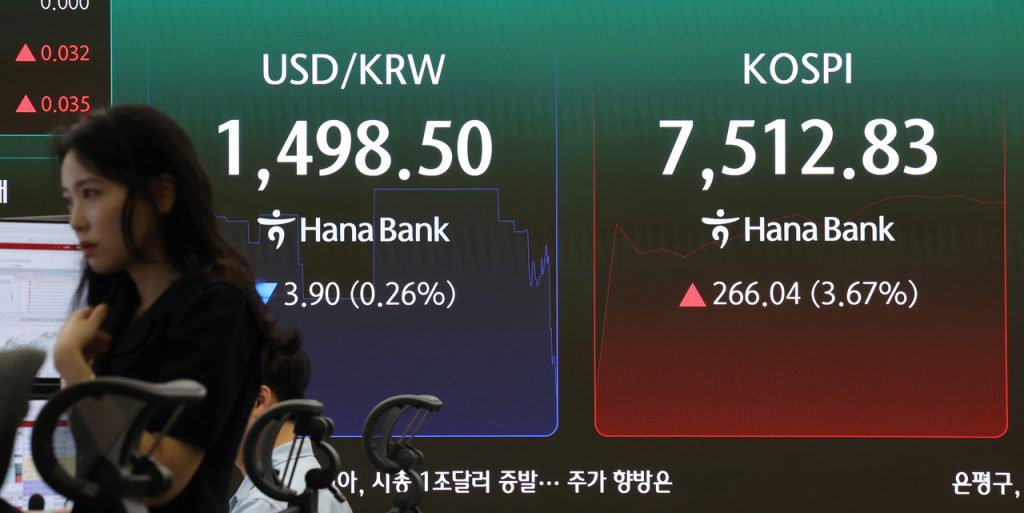 South Korean Stocks Advance on Technology Sector Gains