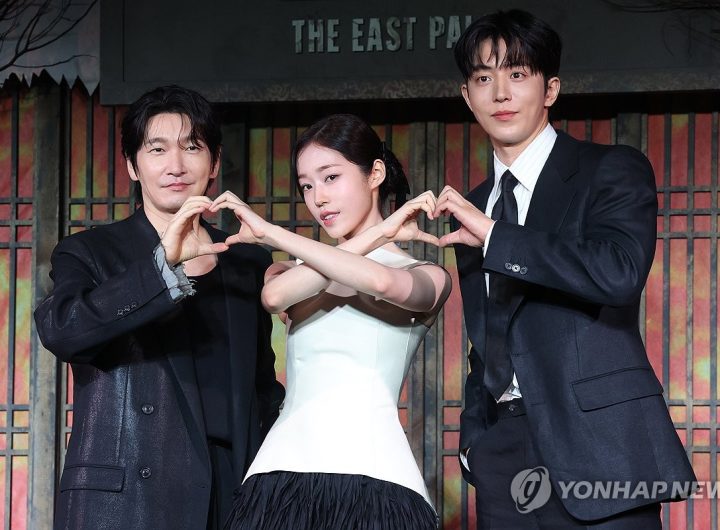 "The East Palace" Director Blends Korean Tradition, Universal Story