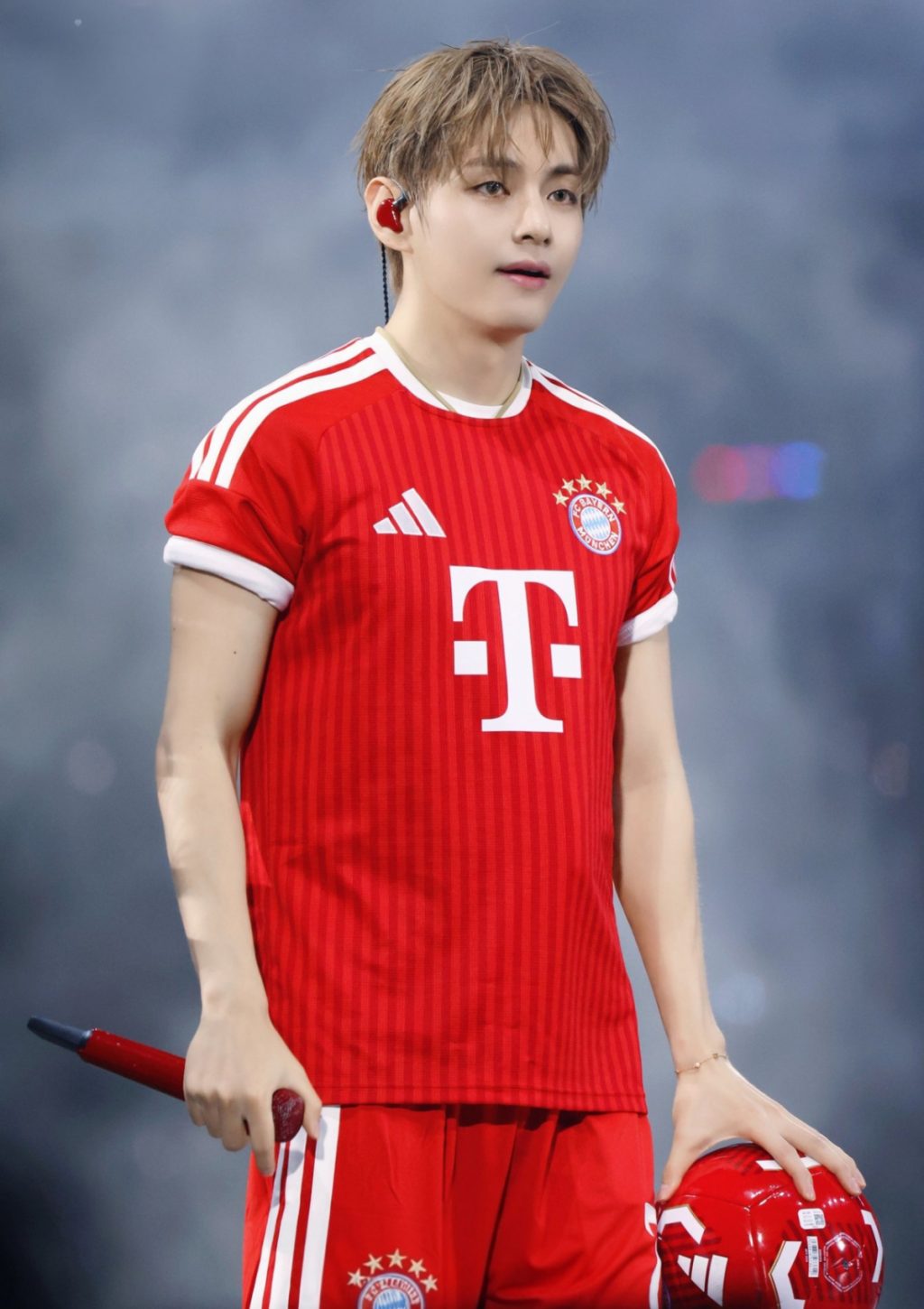 V's Soulful Vocals Charm Germany